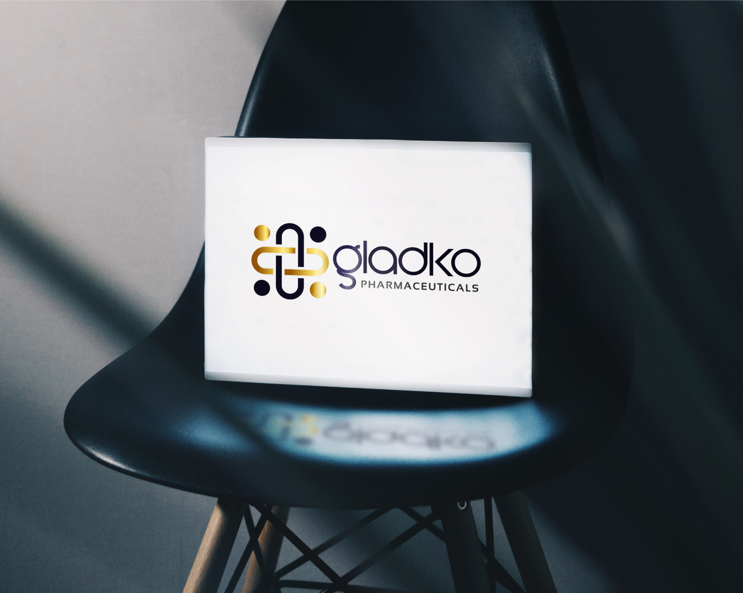 Gladko-Logo--Design